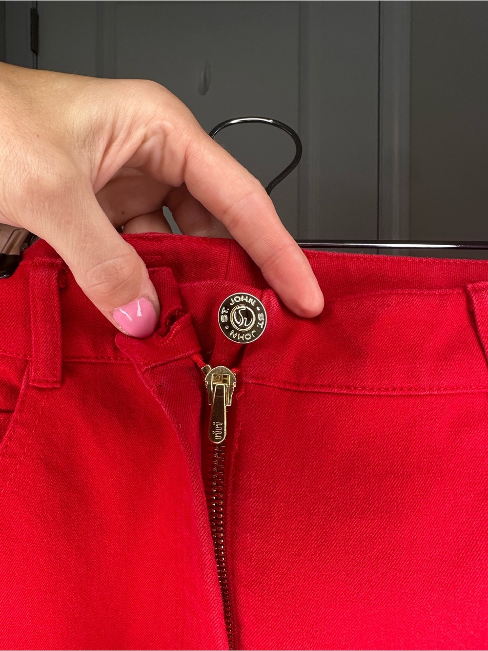 St. John Vibrant Red Trouser Pants Size 2 - Picture 9 of 10